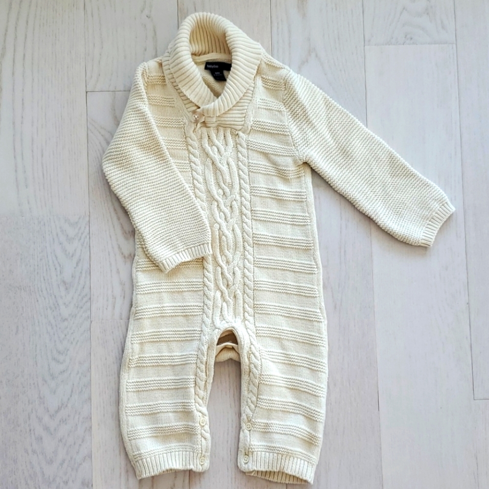 Gap cream color knit onesie